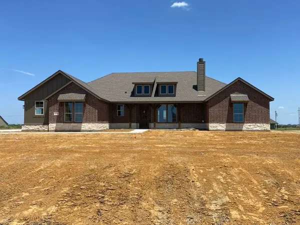 118 Sunny Side Road, Valley View, TX 76272