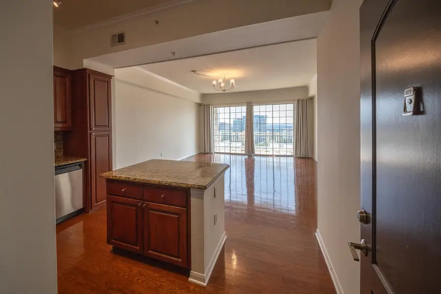 3225 Turtle Creek Boulevard #1422, Dallas, TX 75219 - #2