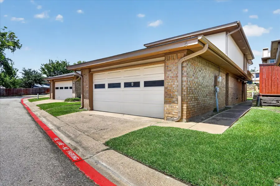 4 Cedar Lane, Bedford, TX 76021 - #3
