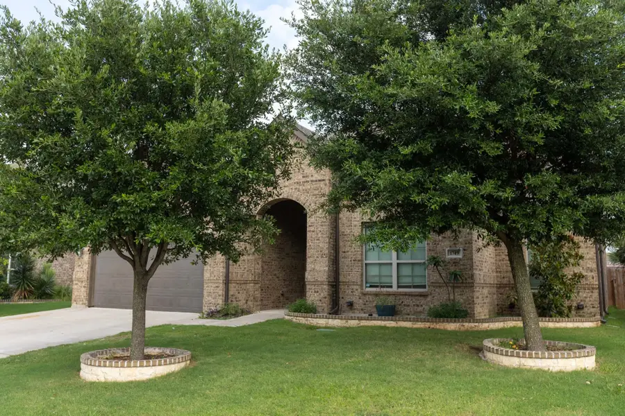 1749 Stillwater Drive, Burleson, TX 76028 - #2