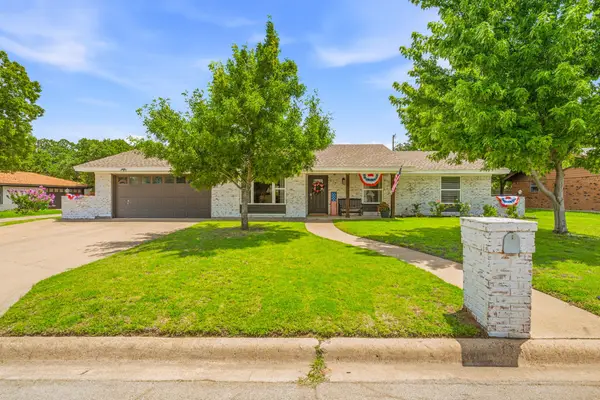 977 Mockingbird Street, Stephenville, TX 76401