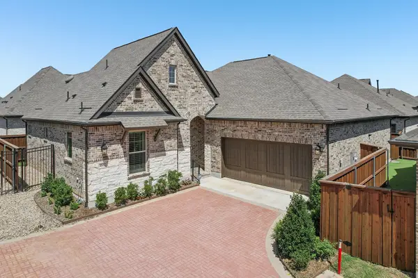 4817 Forest Crest Parkway, Arlington, TX 76005