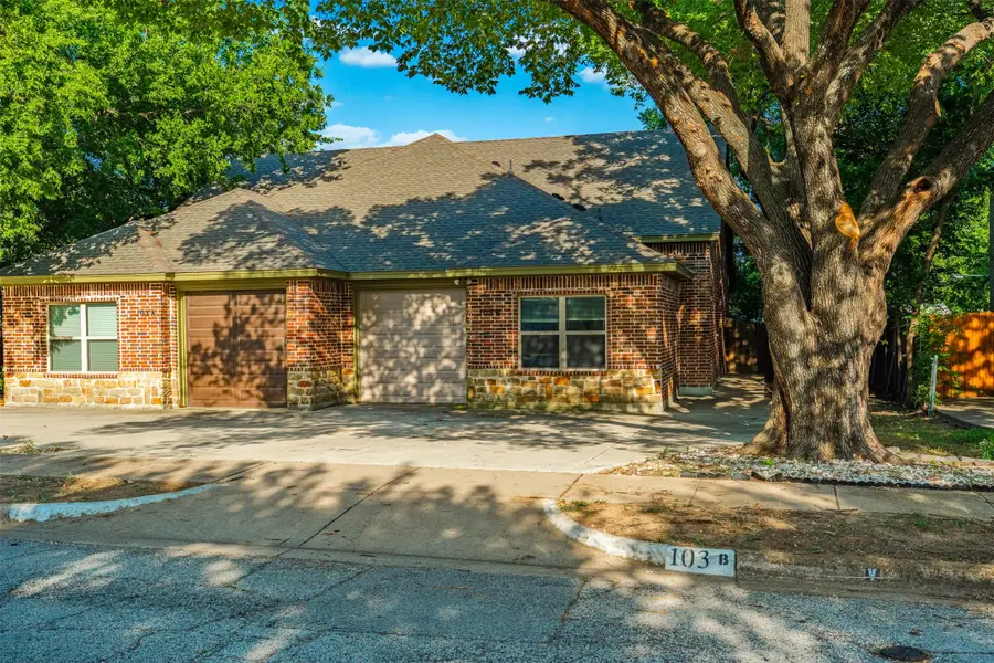 103 Del Rio Avenue #B, Benbrook, TX 76126 - #2
