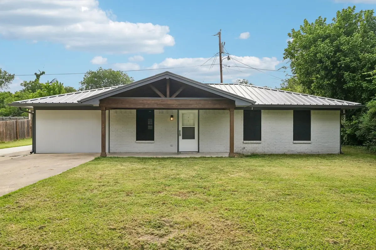 511 Commerce Street, Kemp, TX 75143 - #1
