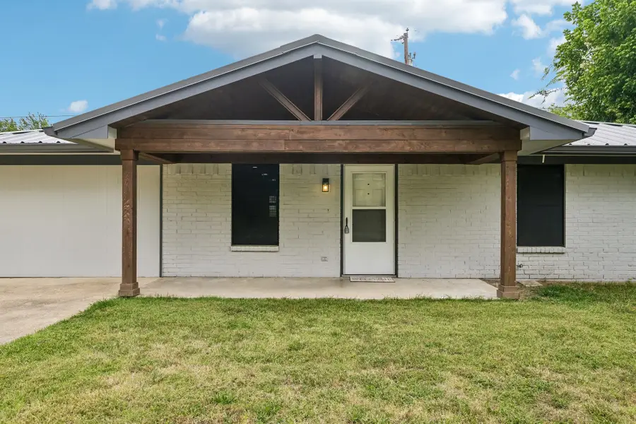 511 Commerce Street, Kemp, TX 75143 - #2