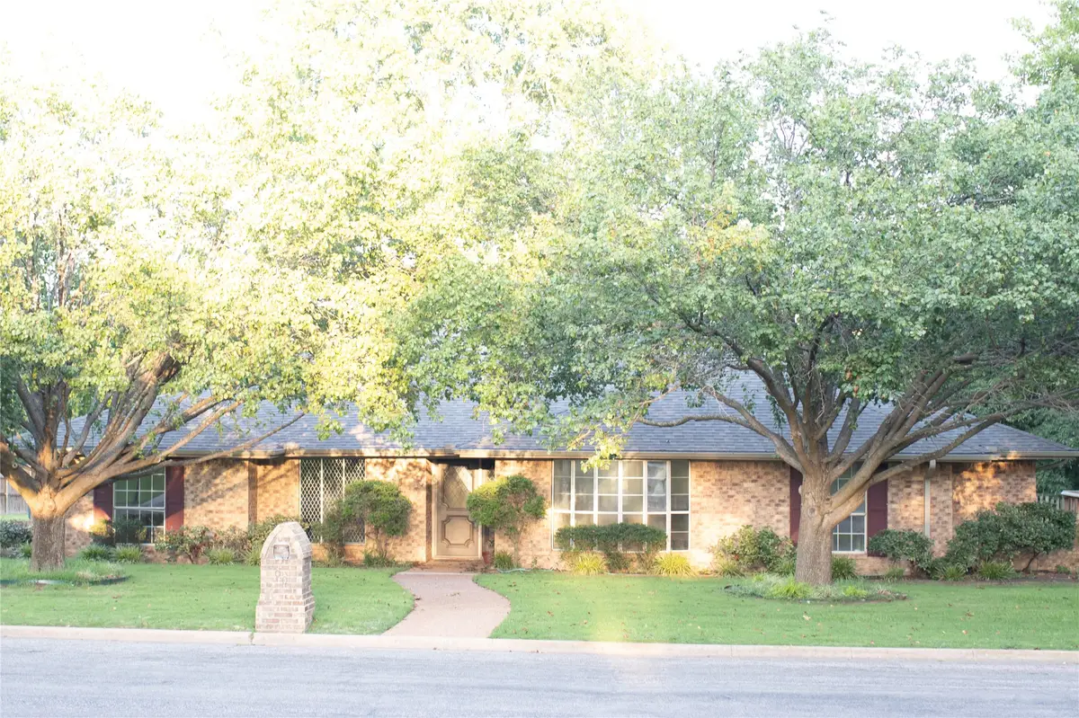 3001 Redbud Trail, Sherman, TX 75092 - #1