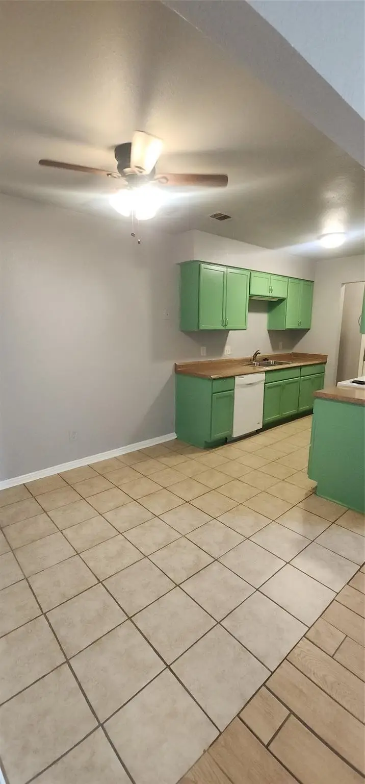 6721 Loma Vista Drive #6721 6723, Fort Worth, TX 76133 - #3