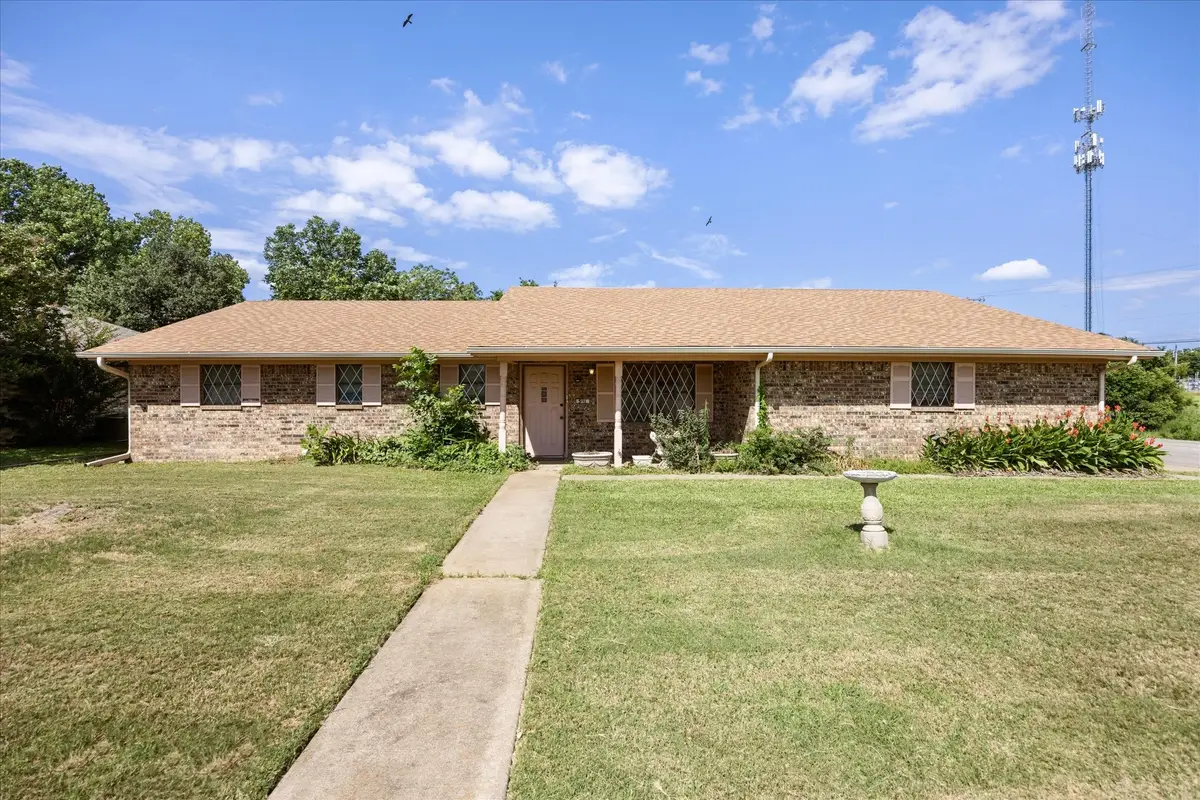 501 Moonlight Trail, Stephenville, TX 76401 - #1