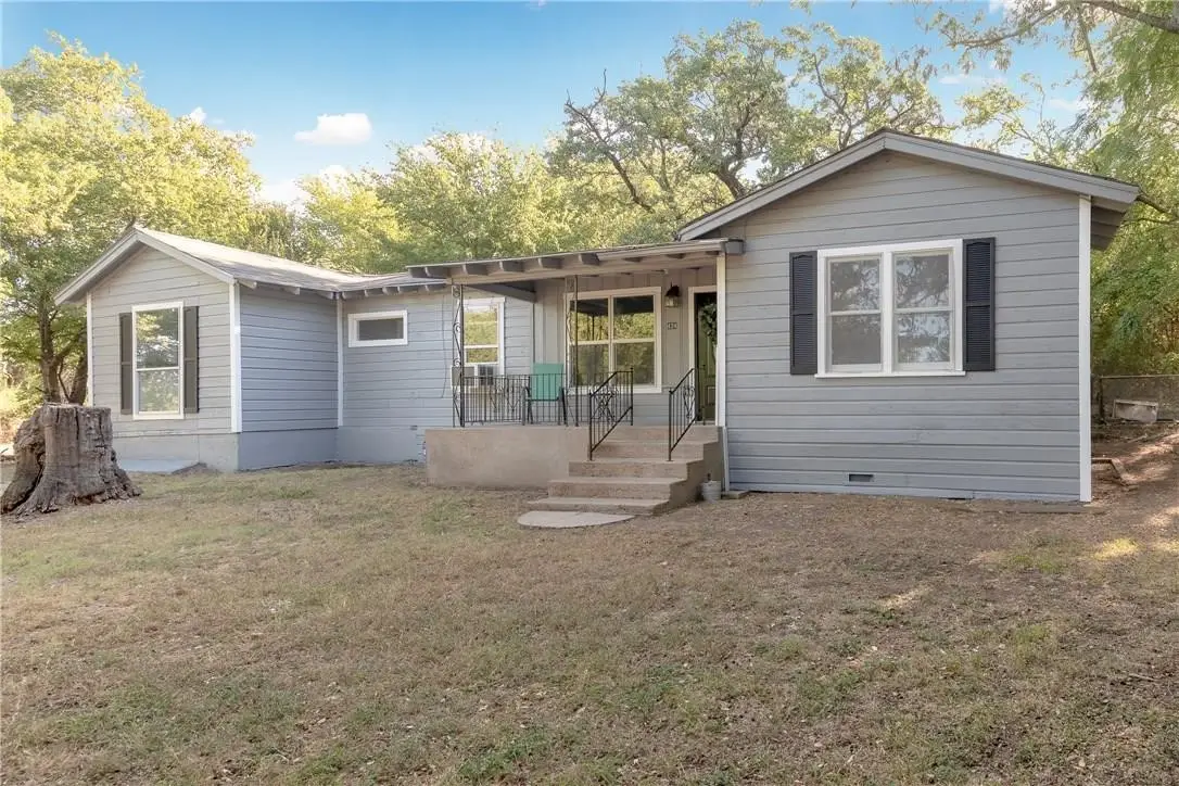 424 Wilshire Avenue, Azle, TX 76020 - #1