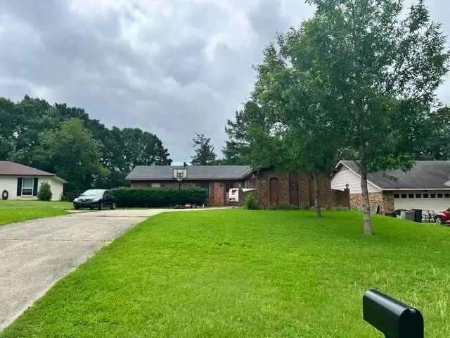 411 Hacienda Circle, Haughton, LA 71037 - #2