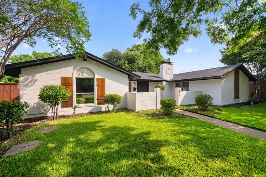 3919 Ridgeoak Way, Farmers Branch, TX 75244 - #2
