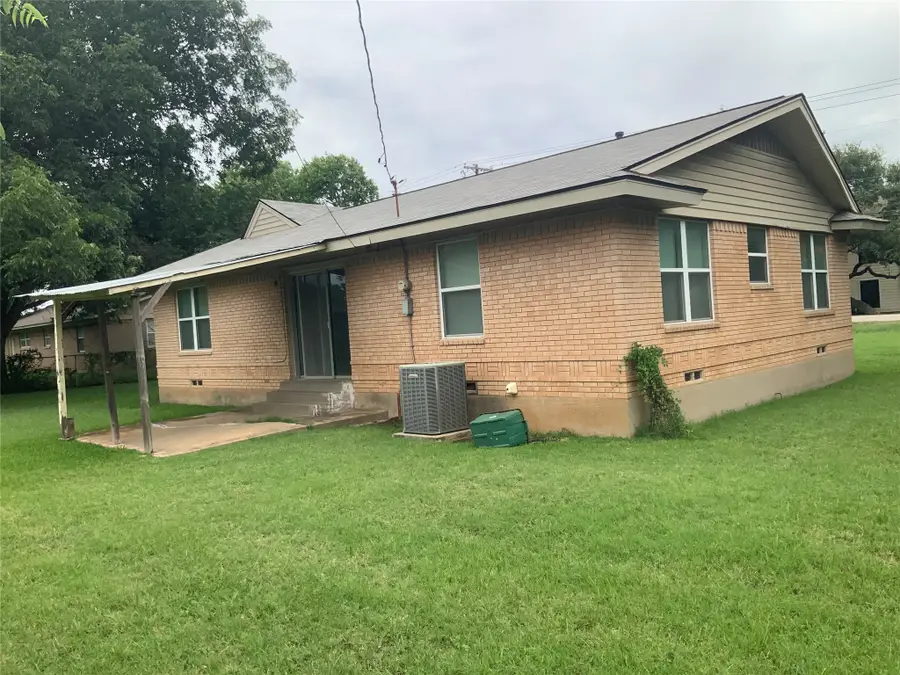 1421 N 9th Street, Midlothian, TX 76065 - #3