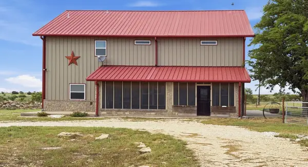 6226 Fm 1241, Hamilton, TX 76531