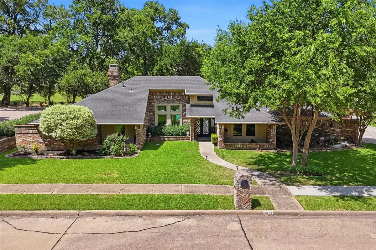 2613 Country Valley Road, Garland, TX 75043 - #1