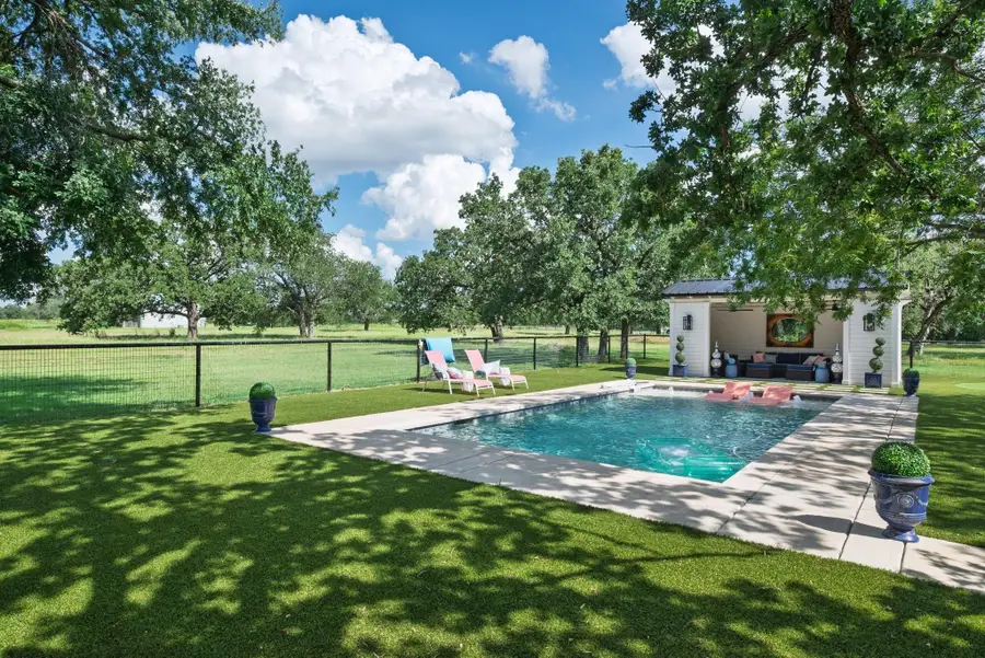 3661 S Highway 281, Mineral Wells, TX 76067 - #3