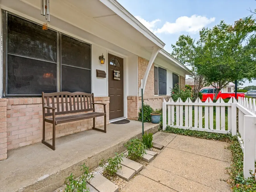 1604 Pleasant Run Road, Carrollton, TX 75006 - #2
