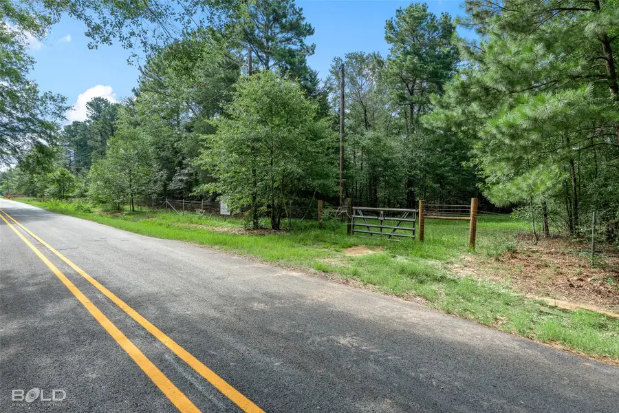 11015 Hereford Road, Mooringsport, LA 71060 - #3