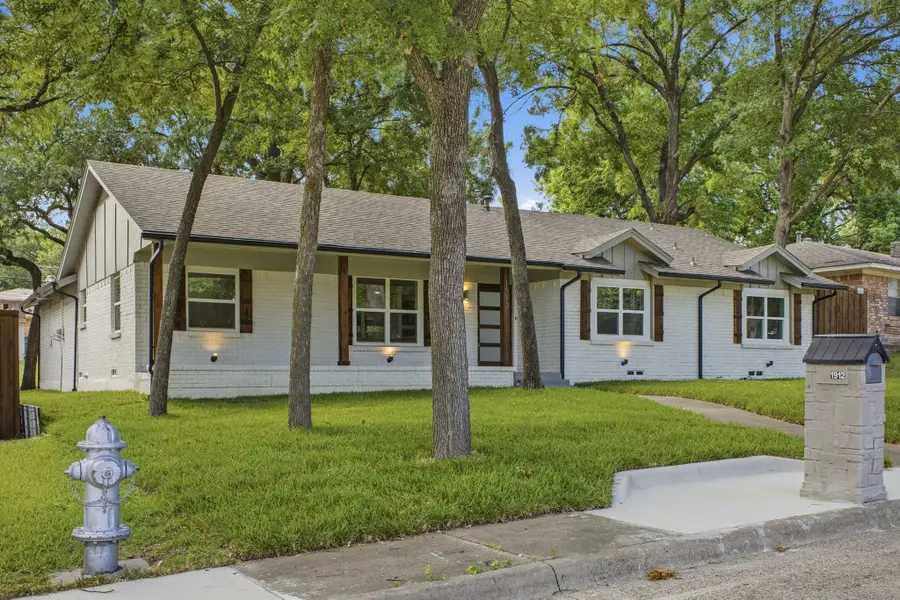 1912 Greenbriar Court, Plano, TX 75074 - #2