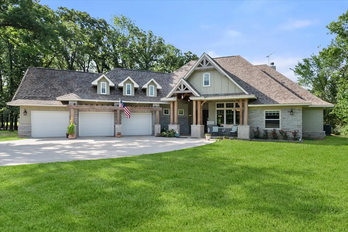 930 Waters Edge Drive, Corsicana, TX 75109 - #1