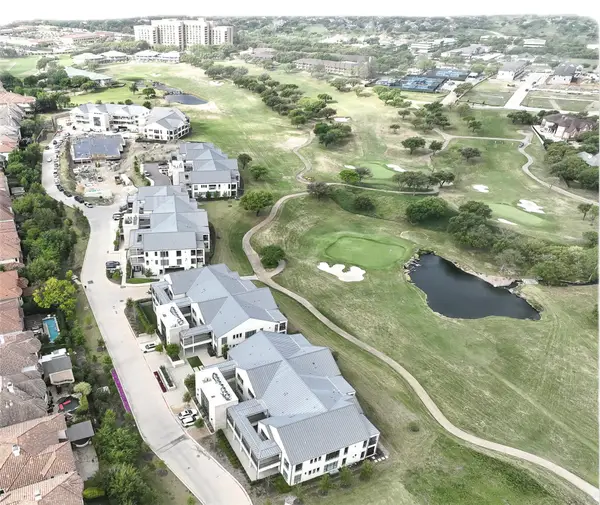 340 N O Connor Ridge Boulevard #24, Irving, TX 75038