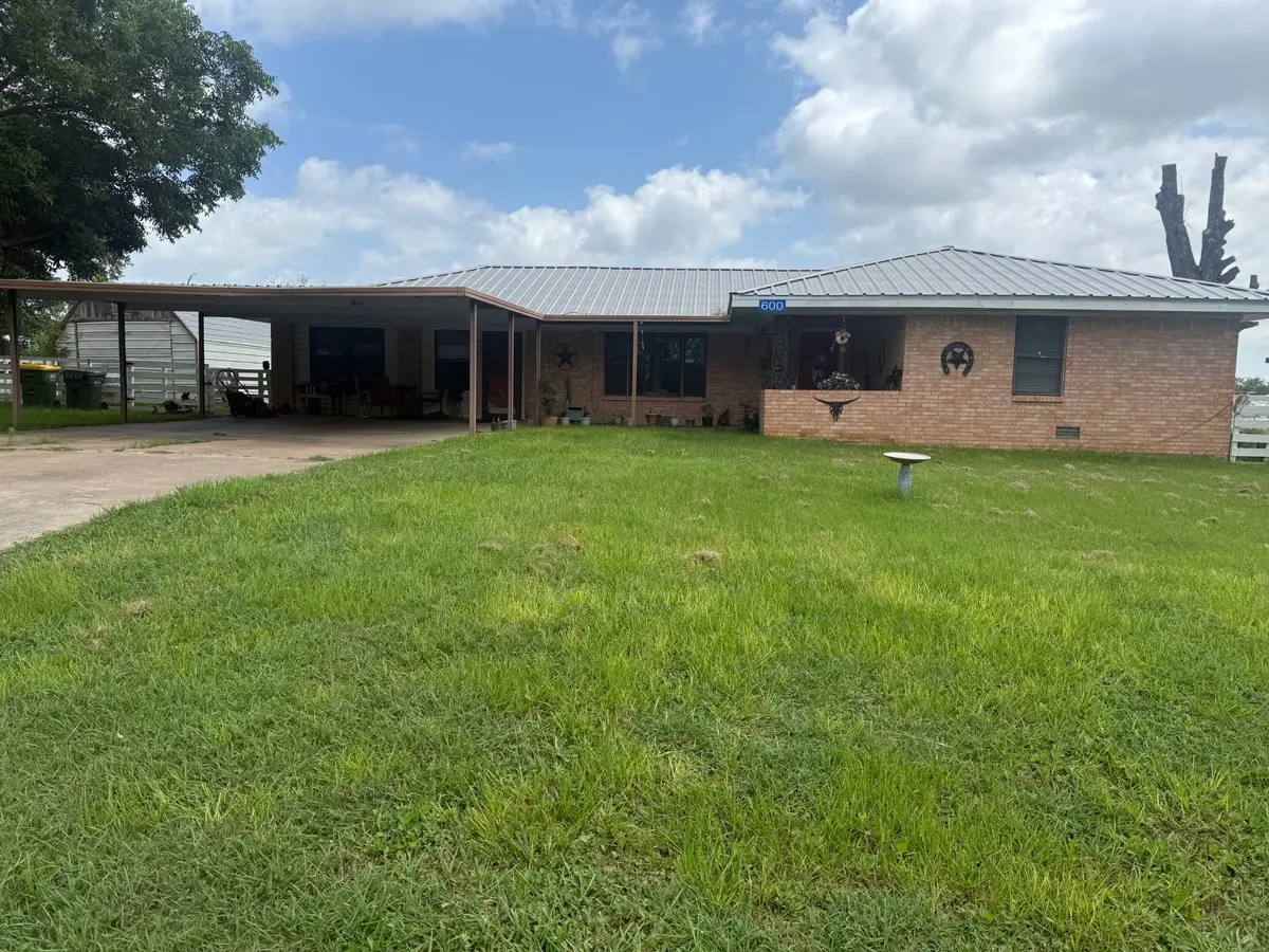600 W Washington, Kosse, TX 76653 - #1