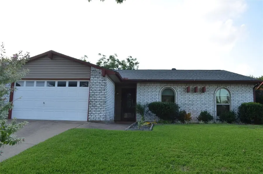 10207 Sweet Gum Street, Dallas, TX 75249 - #2