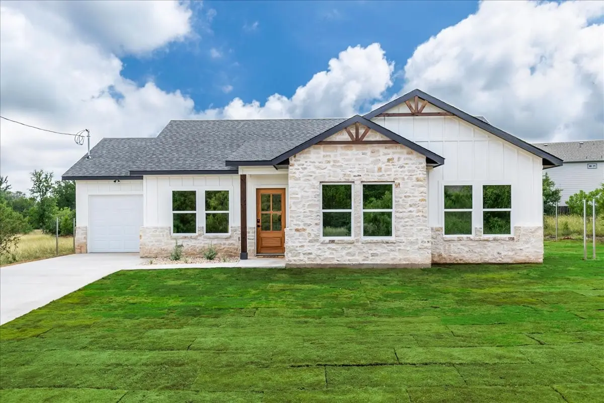 5652 Black Pine Circle, Granbury, TX 76048 - #1