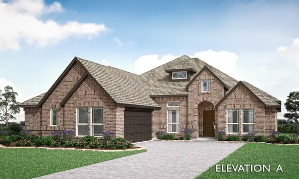 215 Navajo Trail, Alvarado, TX 76009