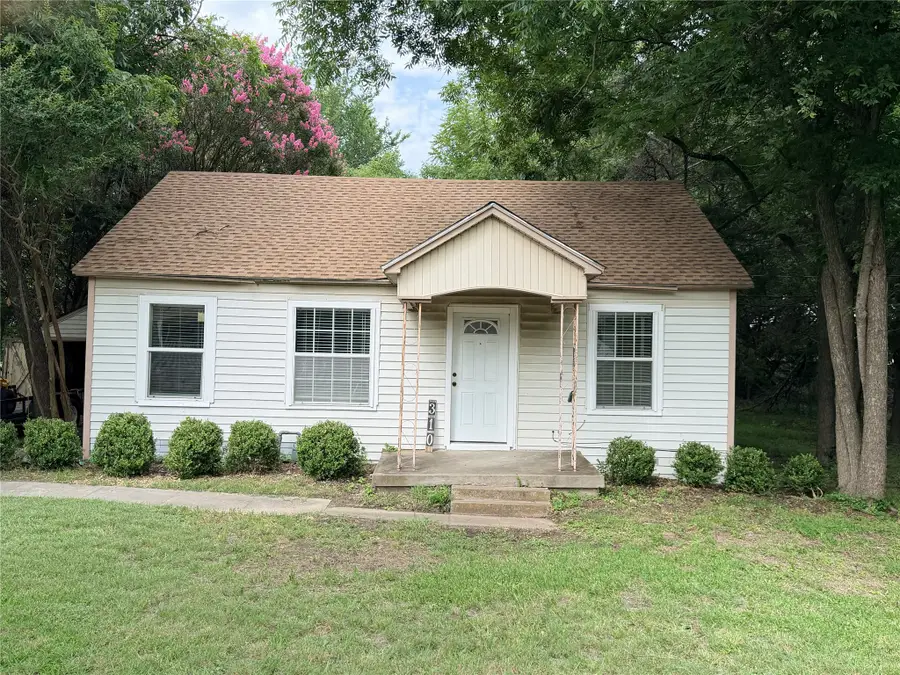 310 College Street, Wilmer, TX 75172 - #2
