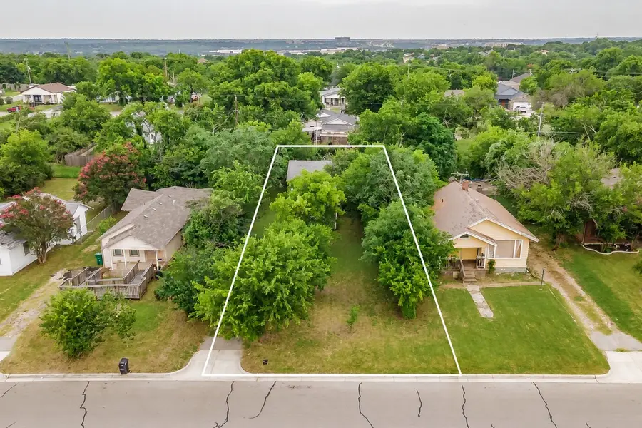 5321 Houghton Avenue, Fort Worth, TX 76107 - #2