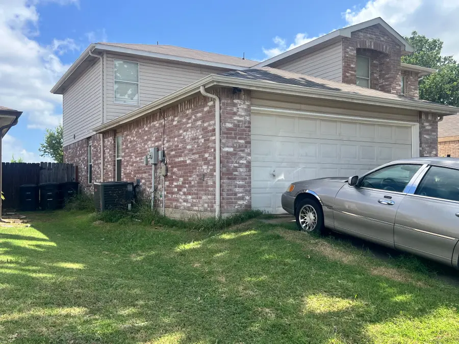 4320 Meadowknoll Drive, Fort Worth, TX 76123 - #3