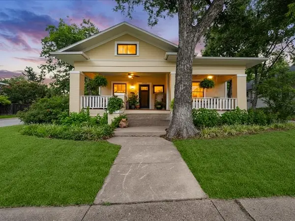 2001 Lipscomb Street, Fort Worth, TX 76110