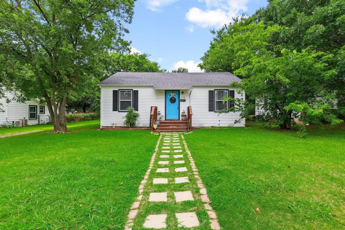 1718 N Shannon Street, Sherman, TX 75092 - #1