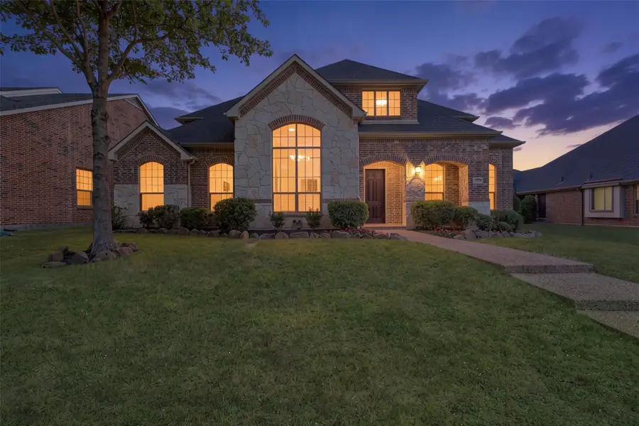 632 Duke Saxony Drive, Lewisville, TX 75056 - #3