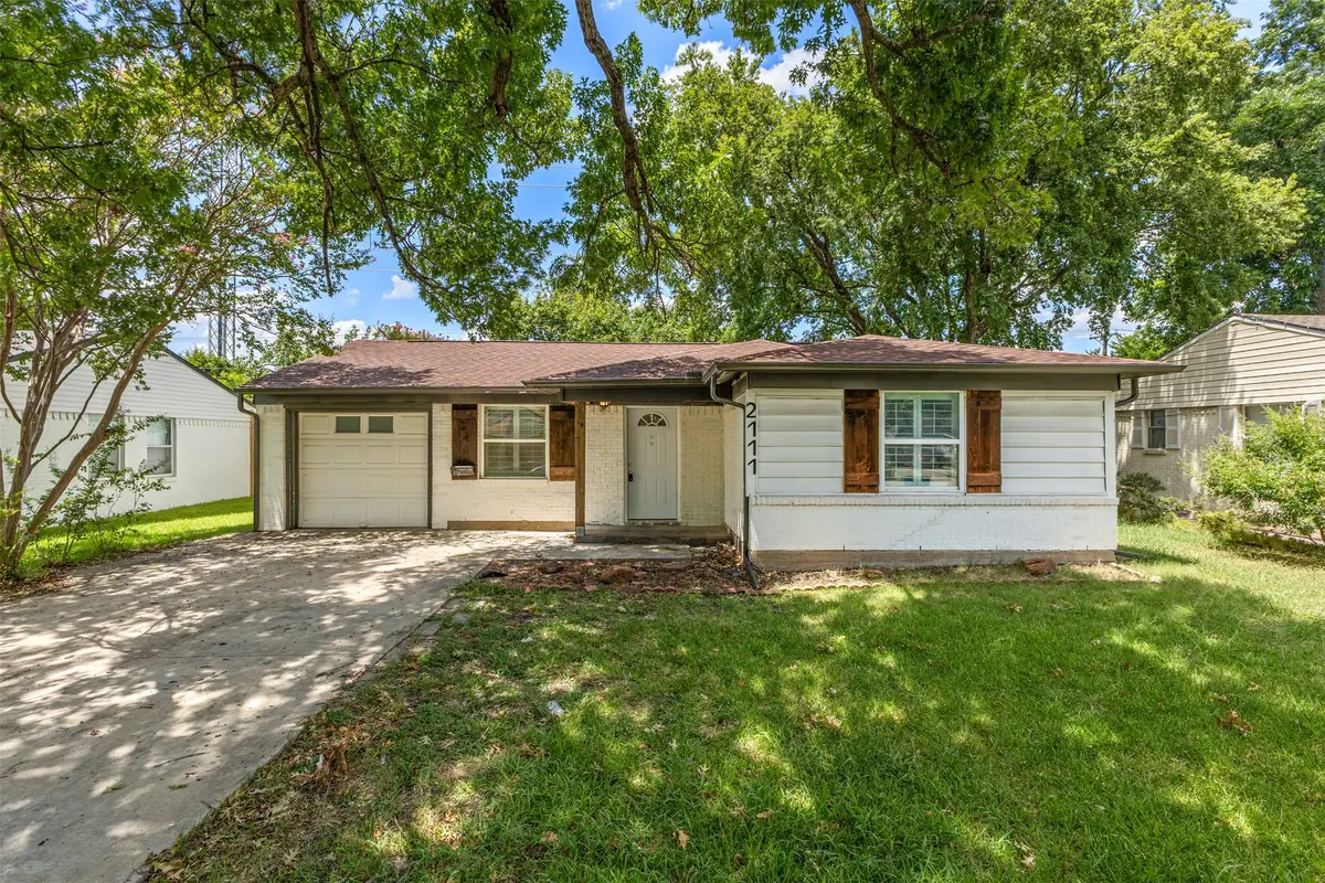 2111 El Capitan Drive, Dallas, TX 75228 - #1