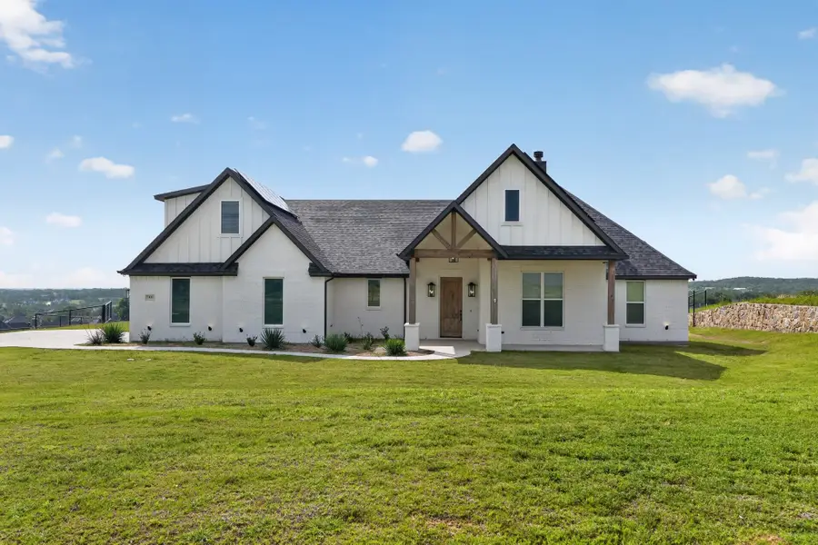 1040 Agnes N, Springtown, TX 76082 - #2