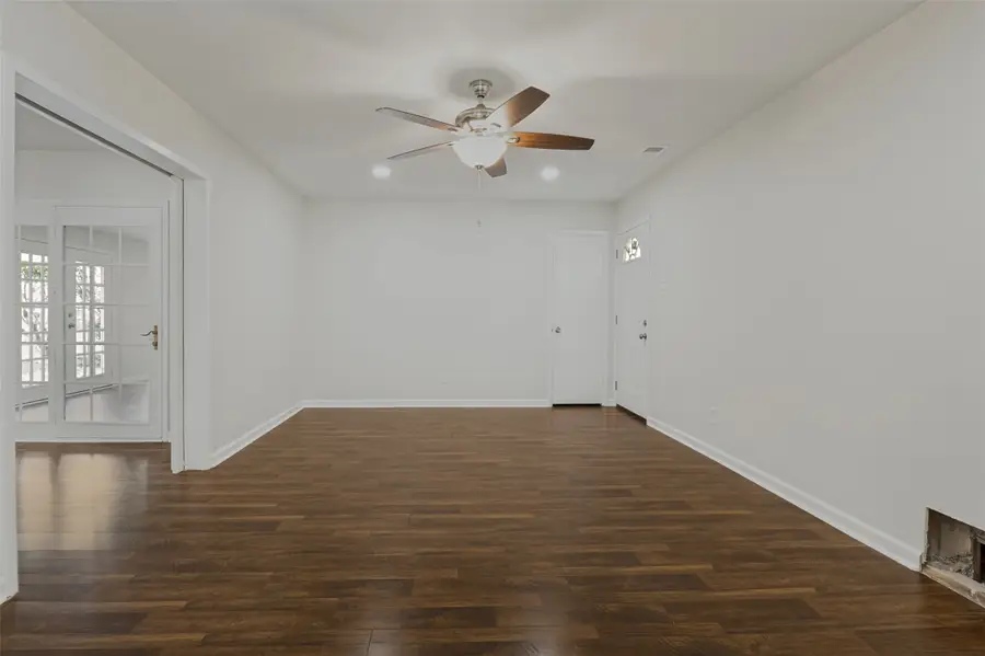 3811 Rolinda Drive, Dallas, TX 75211 - #3