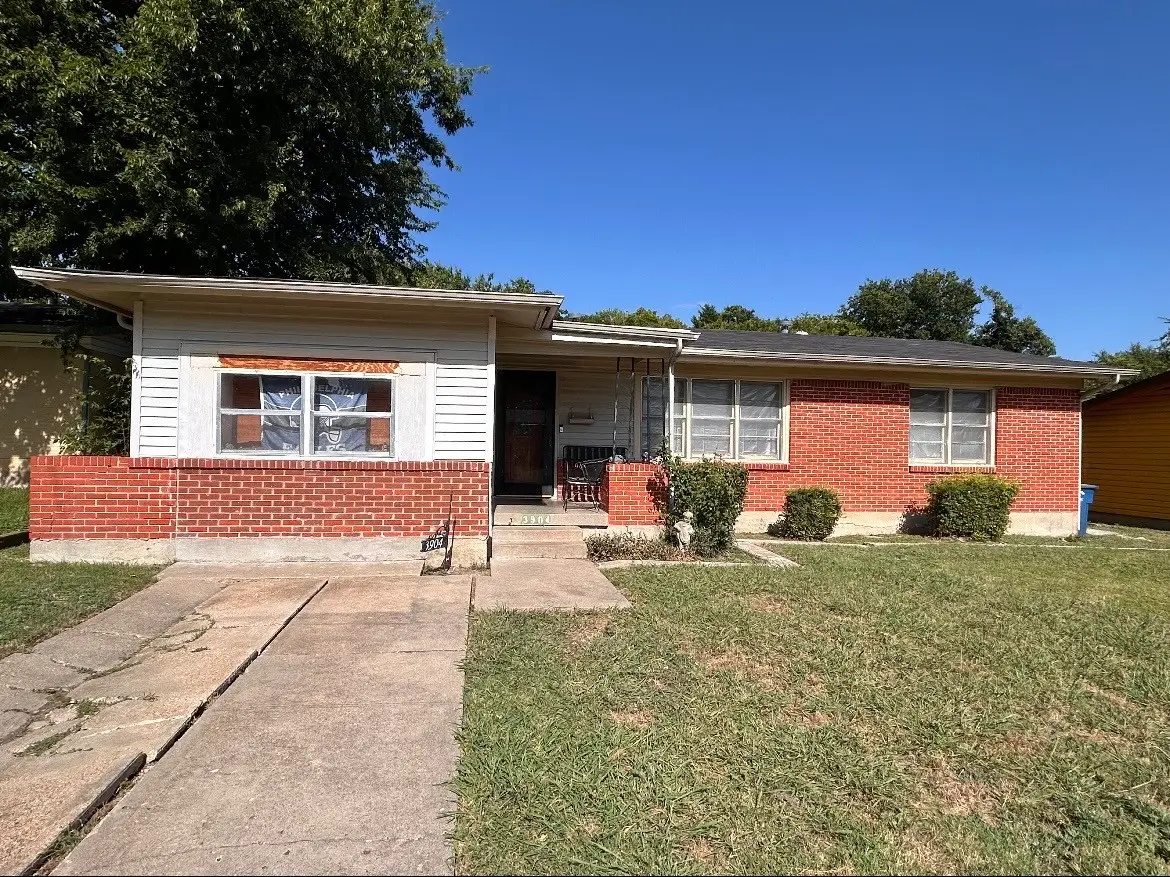 3904 Fortune Lane, Dallas, TX 75216 - #1