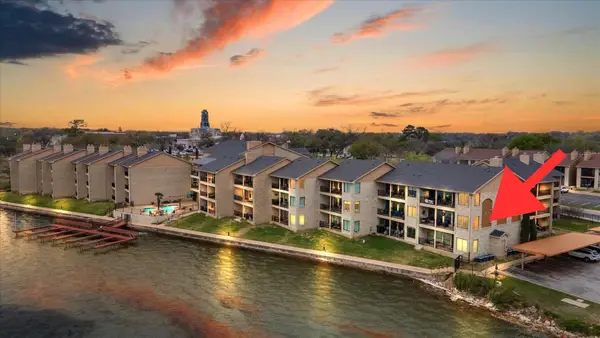 401 E Pearl Street #2201, Granbury, TX 76048