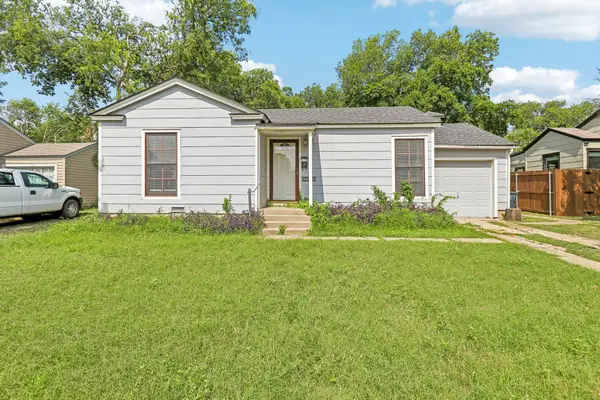3812 Marks Place, Fort Worth, TX 76116