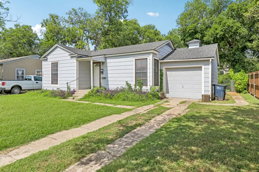 3812 Marks Place, Fort Worth, TX 76116 - #2