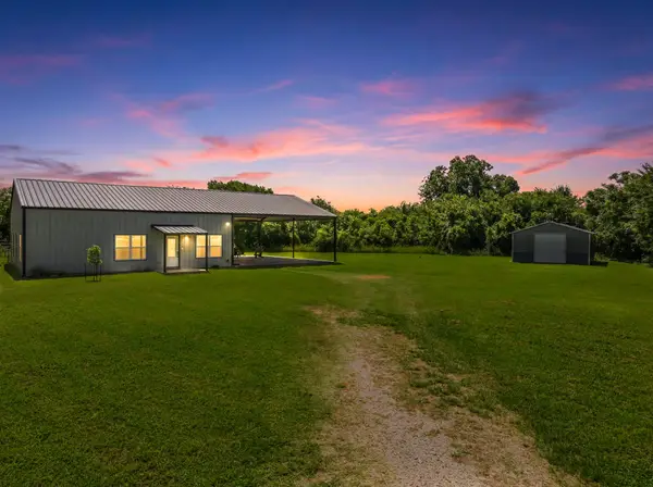 5839 S 3rd St Road, Waco, TX 76706