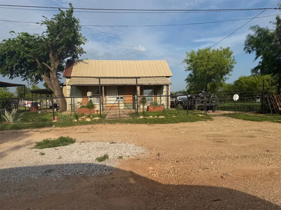 125 Lombard Street, Baird, TX 79504 - #3