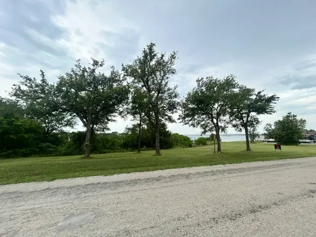 000 Twin Hills Road, Lake Bridgeport, TX 76426 - #3