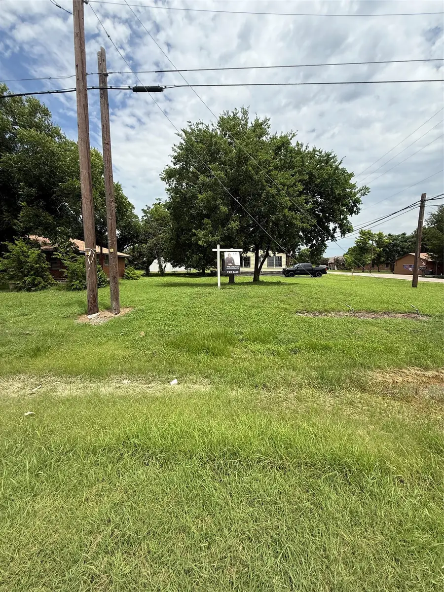 1206 N Powell Parkway, Anna, TX 75409 - #3