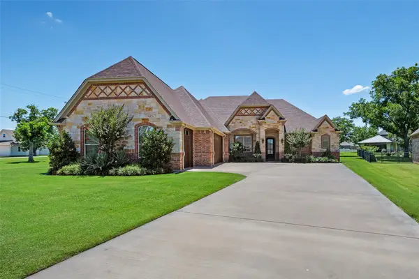 6100 Browning Court, Granbury, TX 76049