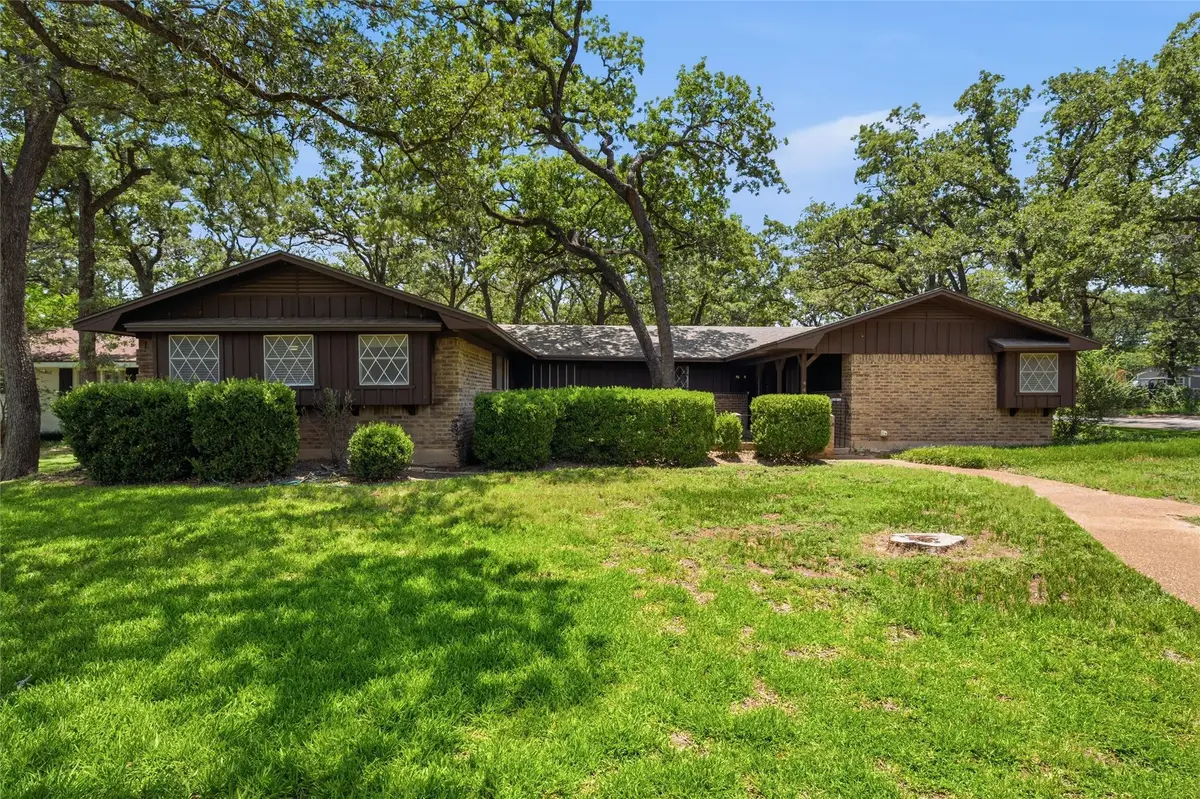 4401 Idylwood, Waco, TX 76705 - #1