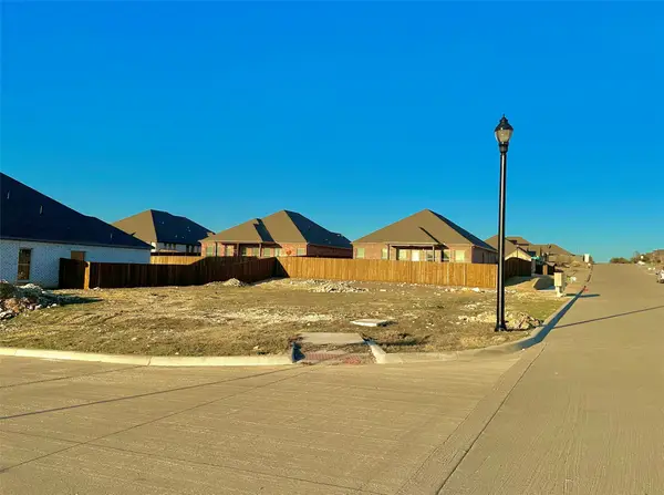 711 Broken Bow Lane, Cleburne, TX 76033
