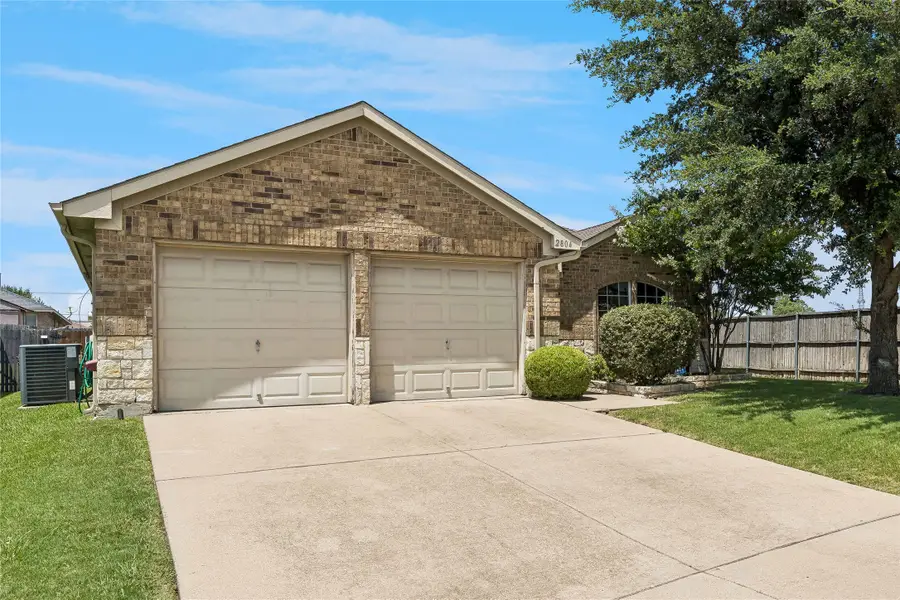 2804 Hospital Boulevard, Grand Prairie, TX 75051 - #2