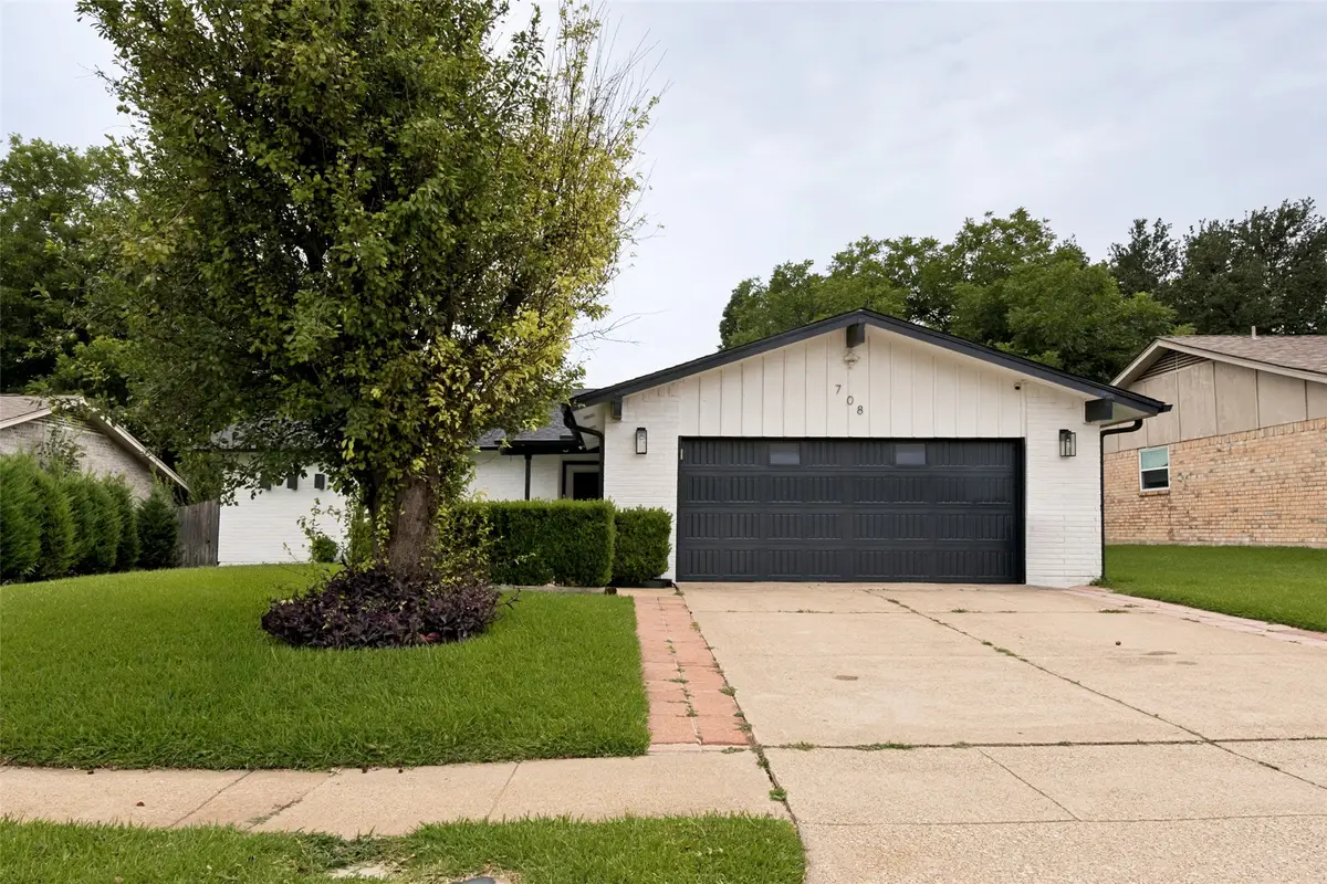 708 Glen Rock Place, Arlington, TX 76014 - #1
